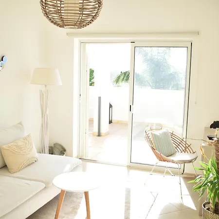 Casa Eleonora 4* לאגוּ‏ש